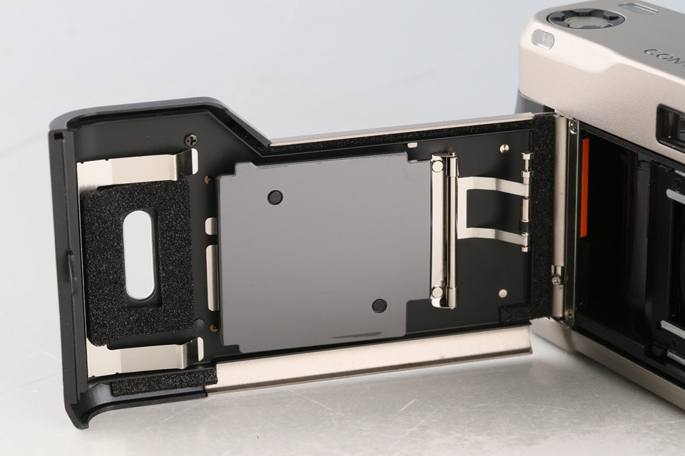 Contax T2 35mm Point & Shoot Film Camera #60925D5