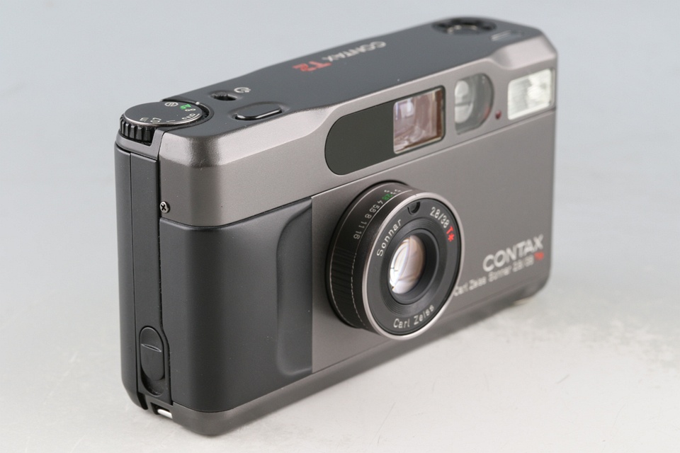 Contax T2 35mm Point & Shoot Film Camera #60930D5