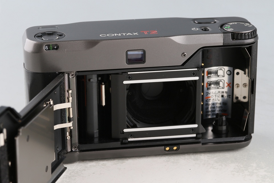 Contax T2 35mm Point & Shoot Film Camera #60930D5