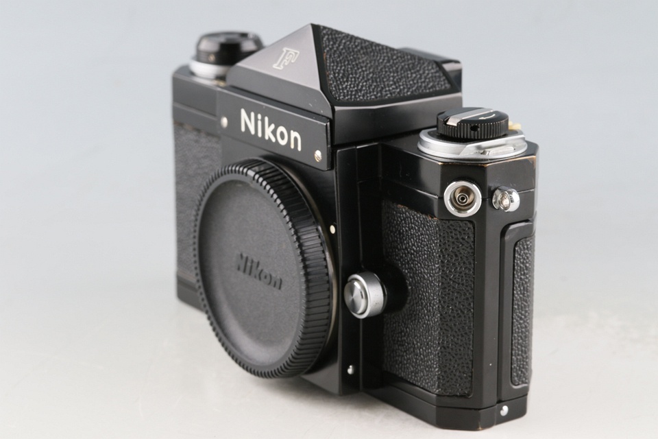 Nikon F 35mm SLR Film Camera #60951D3