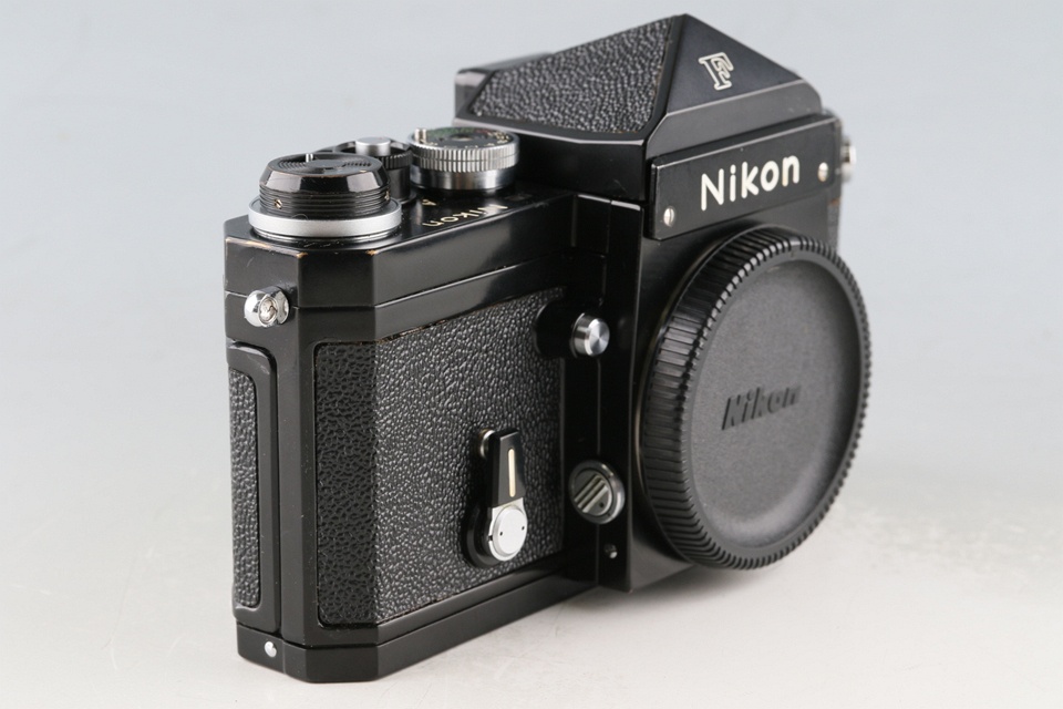 Nikon F 35mm SLR Film Camera #60951D3