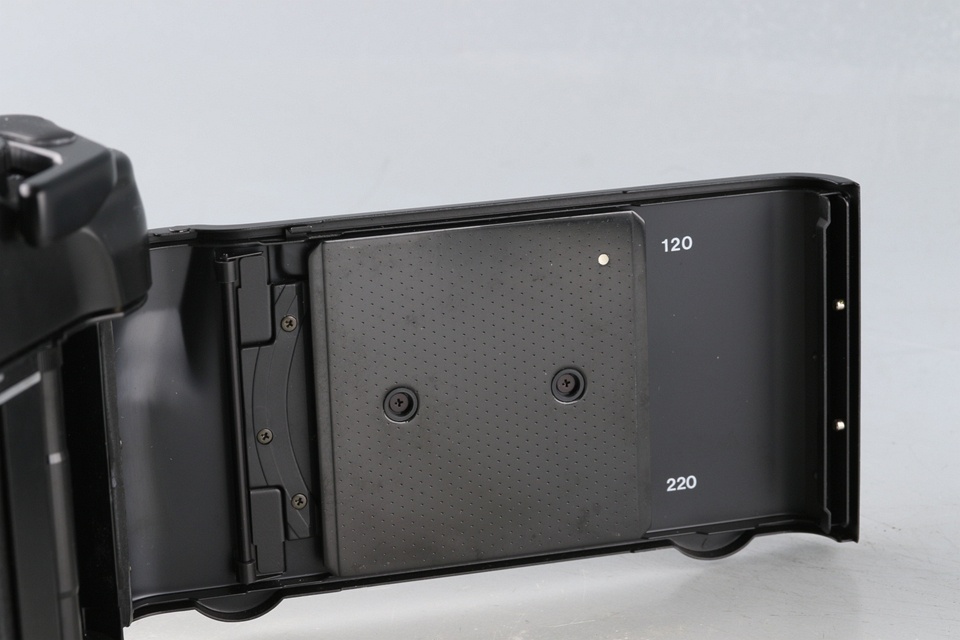 Mamiya New 6 + G 75mm F/3.5 L Lens #60981E2