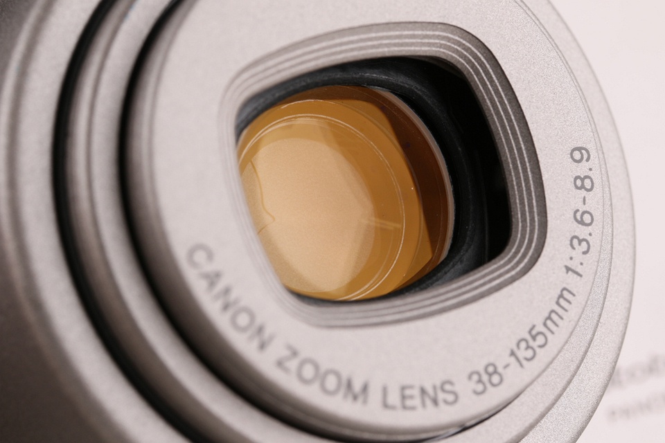 Canon Autoboy SII 35mm Point & Shoot Film Camera #60985G22