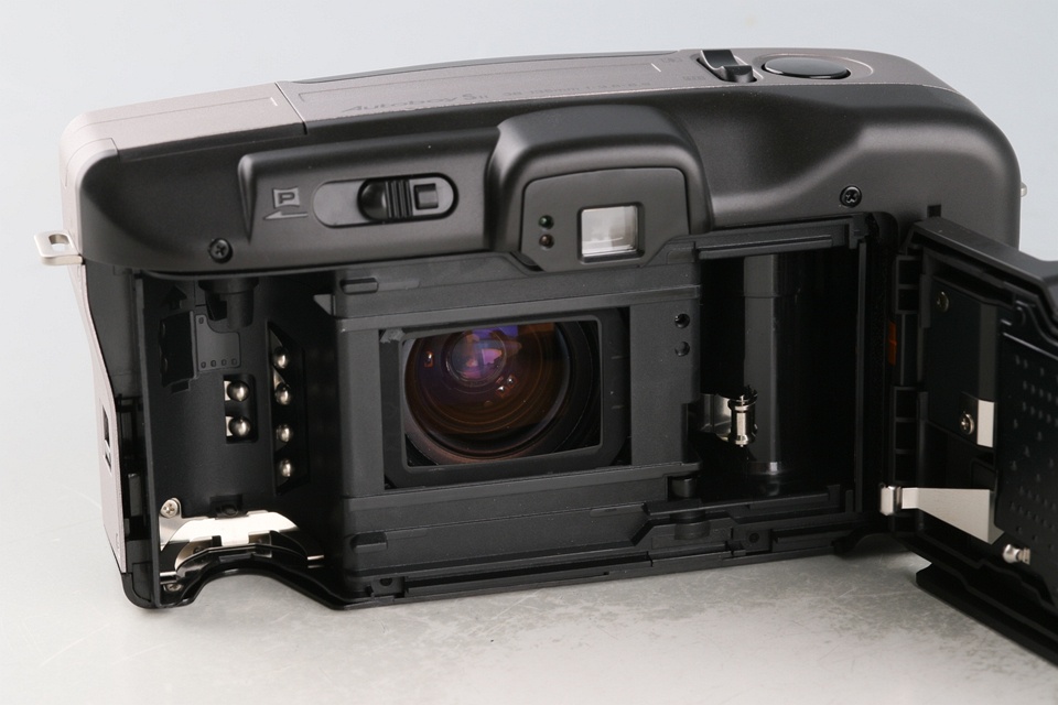 Canon Autoboy SII 35mm Point & Shoot Film Camera #60985G22