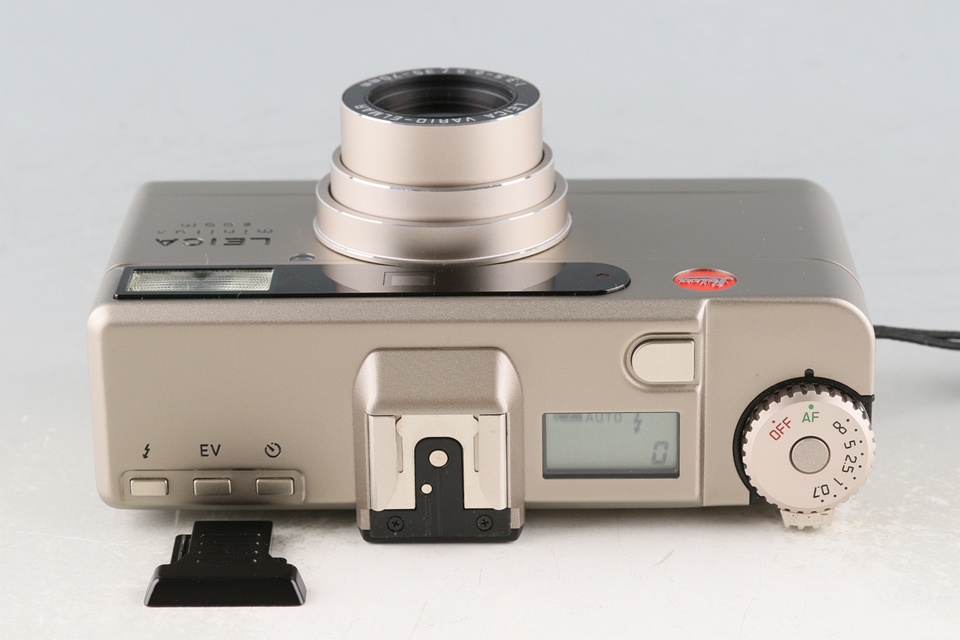 Leica minilux zoom 35mm Point & Shoot Film Camera #61000T