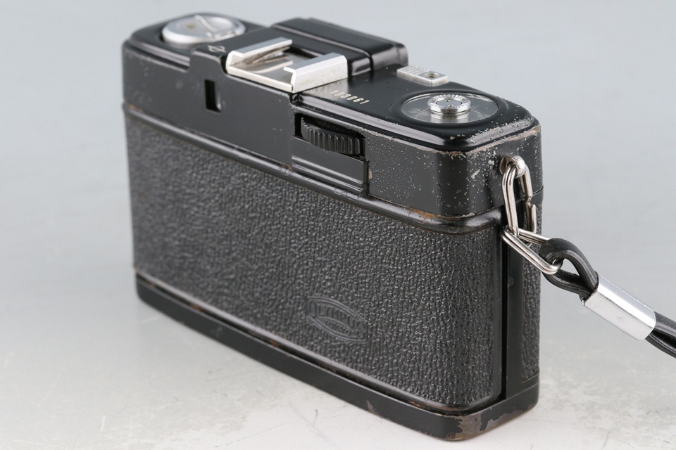 Olympus-Pen W 35mm Half Frame Camera #61001D5