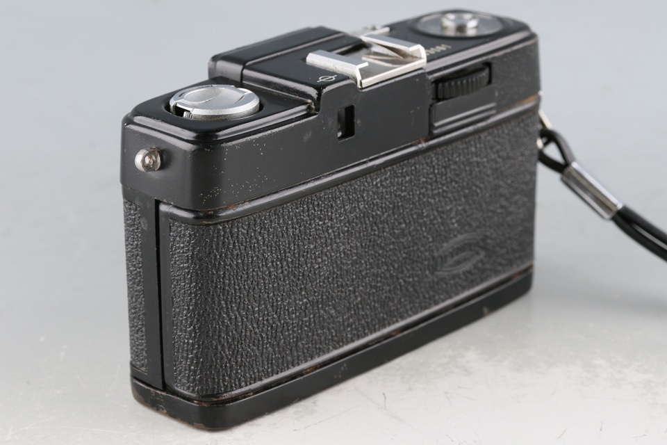 Olympus-Pen W 35mm Half Frame Camera #61001D5