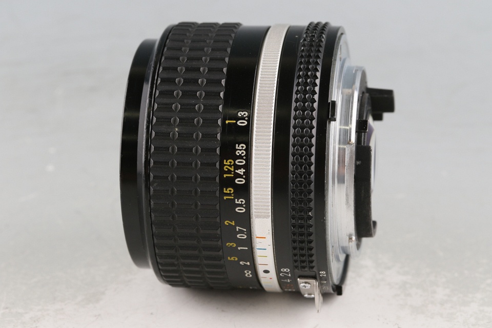Nikon Nikkor 24mm F/2.8 Ais Lens #61062G31