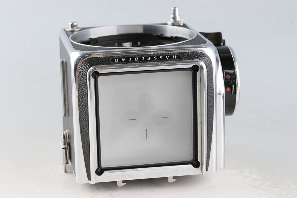 Hasselblad 500C + Carl Zeiss Planar 80mm F/2.8 Lens + C12 #61231E2