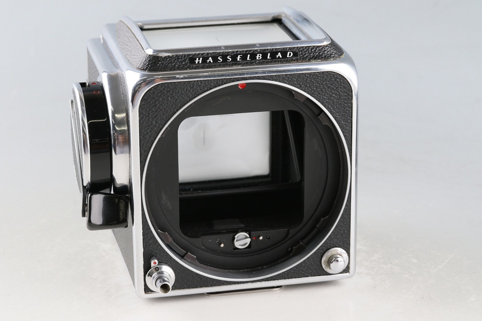 Hasselblad 500C + Carl Zeiss Planar 80mm F/2.8 Lens + C12 #61231E2