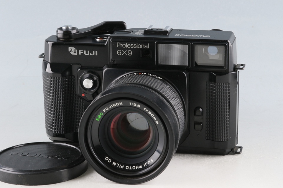 Fuji Fujifilm GW690II Medium Format Film Camera #61250E1
