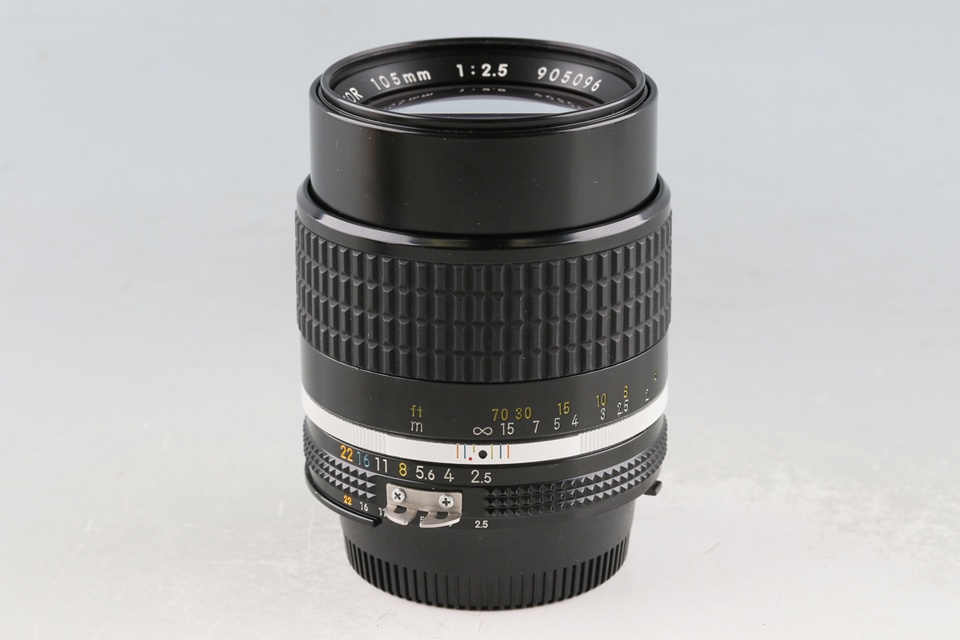 Nikon Nikkor 105mm F/2.5 Ais Lens With Box #61506L4