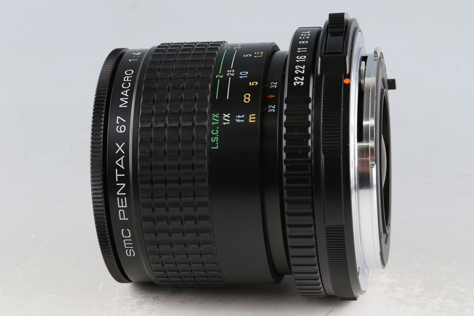 SMC Pentax 67 MACRO 100mm F/4 Lens #61539L10