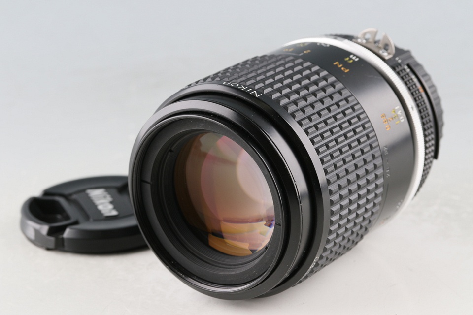 Nikon Micro-Nikkor 105mm F/2.8 Ais Lens #61549A5