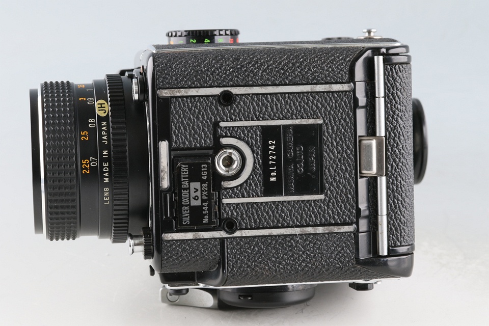 Mamiya M645 1000S + Mamiya-Sekor C 80mm F/2.8 Lens #61813E4