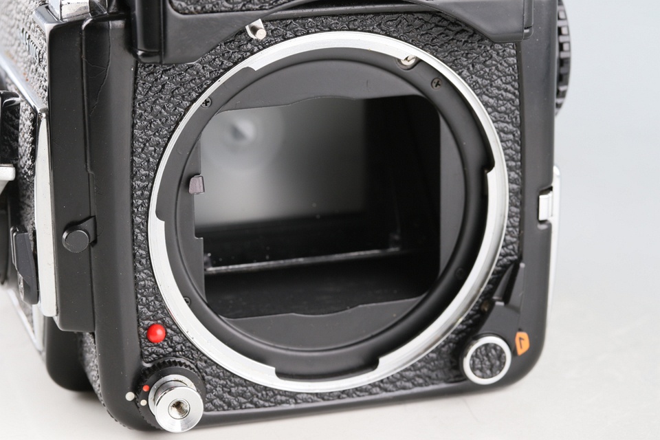 Mamiya M645 1000S + Mamiya-Sekor C 80mm F/2.8 Lens #61813E4