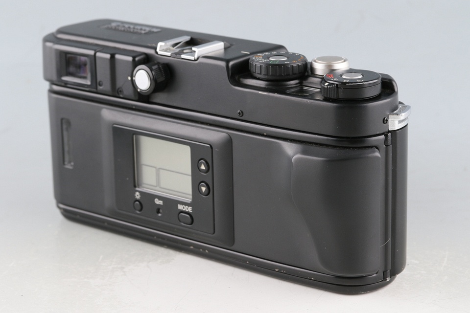 Fujifilm TX-2 + Super-EBC Fujinon 45mm F/4 Lens + Lens Hood #61930D4