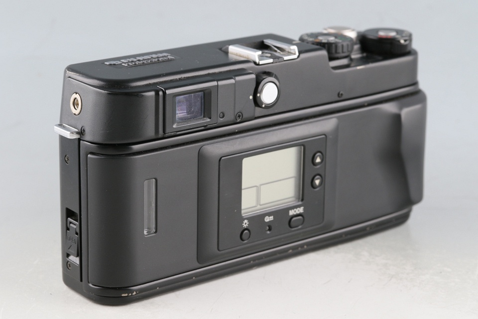 Fujifilm TX-2 + Super-EBC Fujinon 45mm F/4 Lens + Lens Hood #61930D4