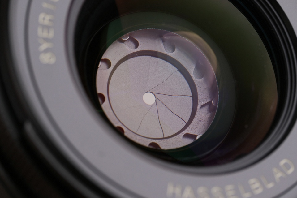 Hasselblad 45mm F/4 XPan Lens + Hood With Box #61946L8