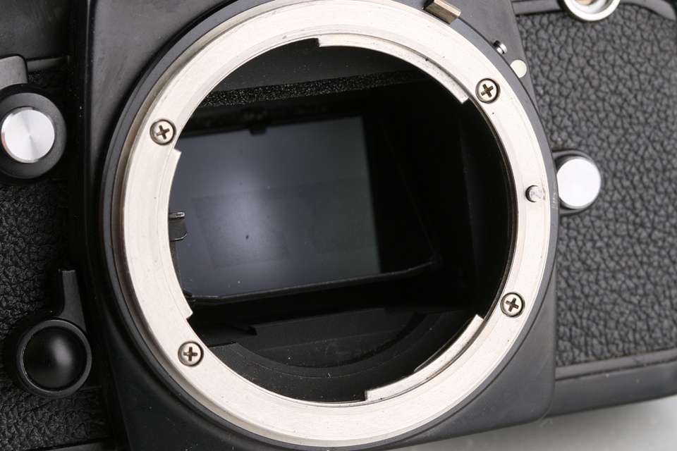 Nikon F3 HP 35mm SLR FIlm Camera #61961D4