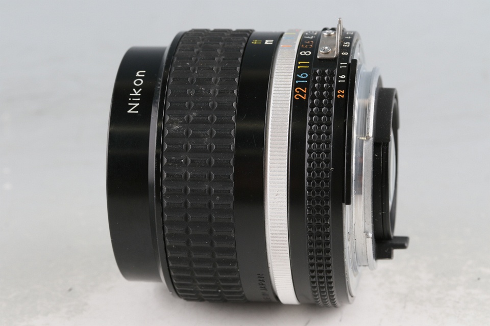 Nikon Nikkor 24mm F/2 Ais Lens #61965A3