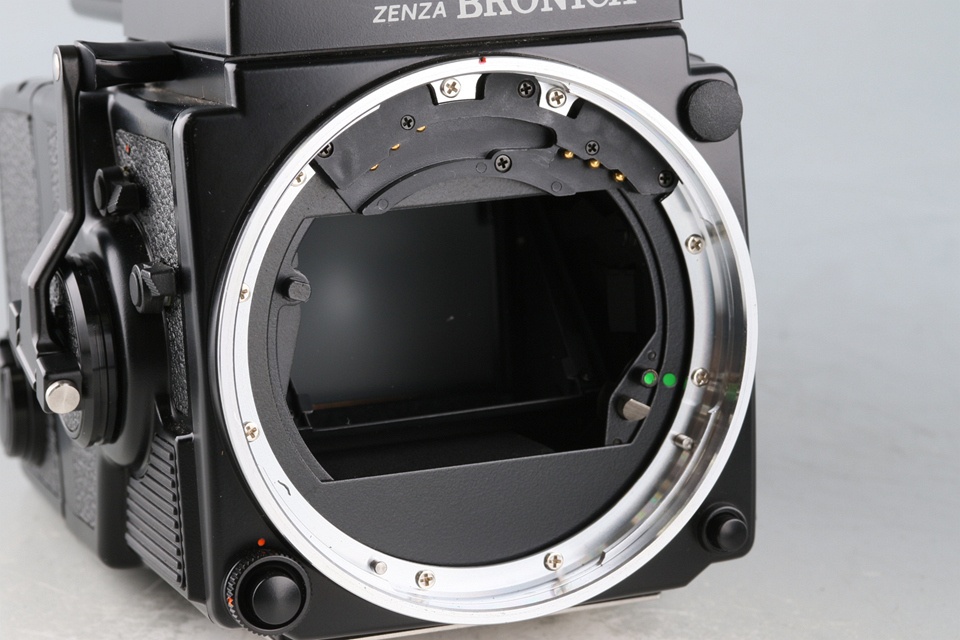 Zenza Bronica ETR Si Medium Format Film Camera #61981E1