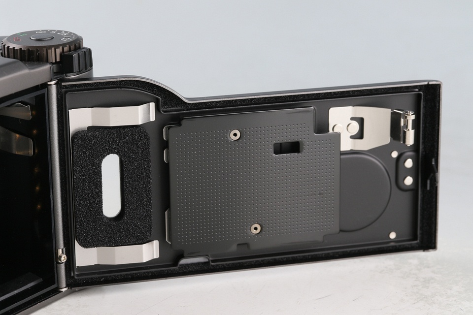 Leica minilux zoom 35mm Point & Shoot Film Camera #62049T