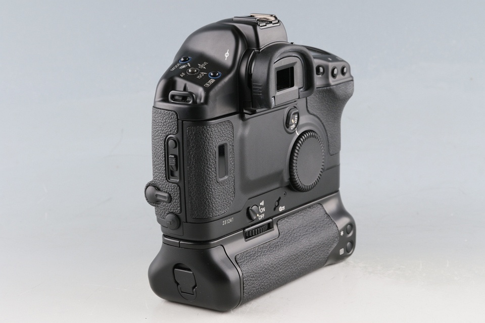 Canon EOS-1V HS 35mm SLR Film Camera With Box #62093L3