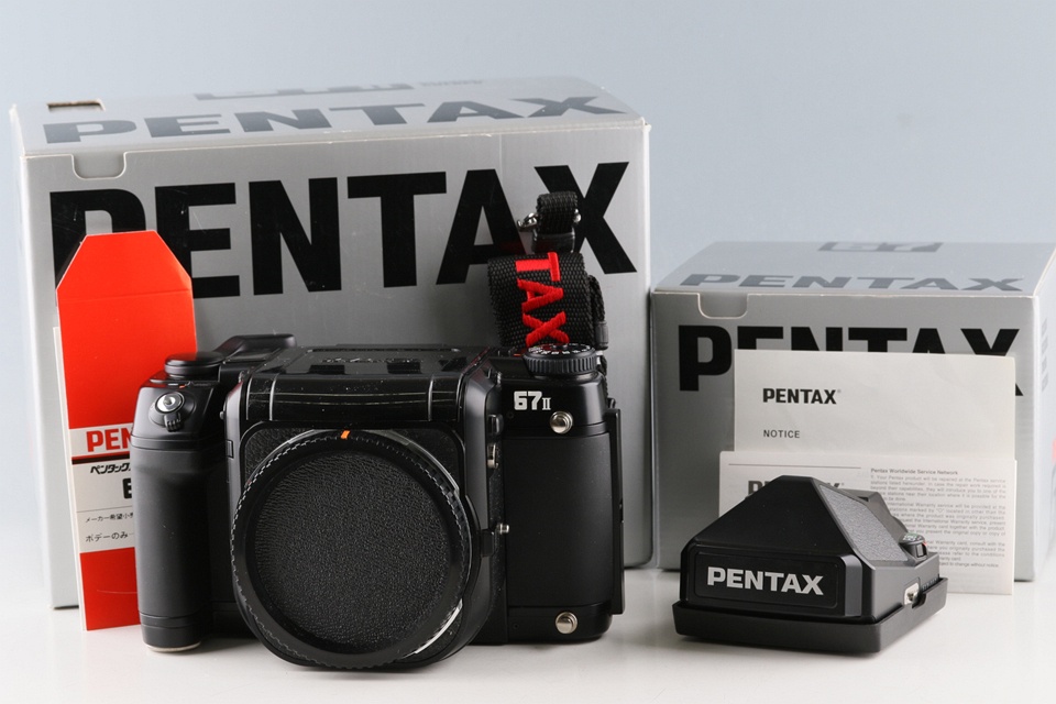 Pentax 67II + AE Prism Finder With Box #62125L9
