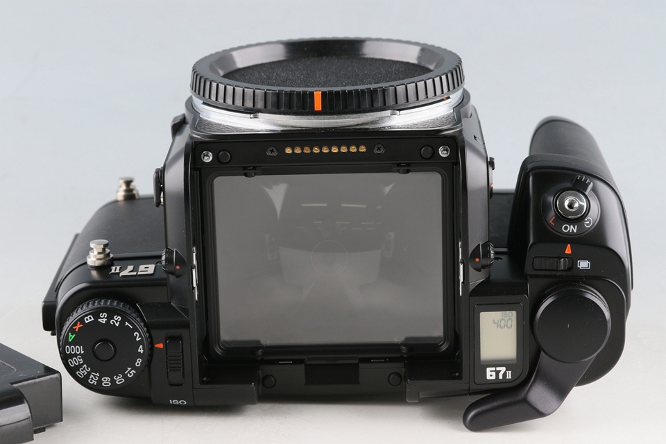 Pentax 67II + AE Prism Finder With Box #62125L9