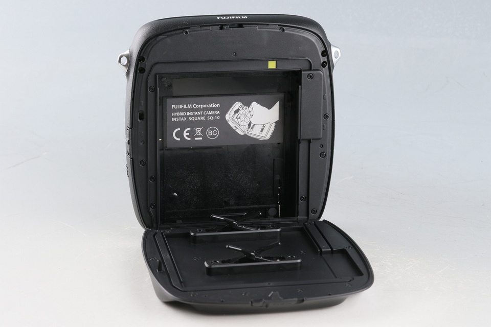 Fujifilm Instax Square SQ10 Instant Camera #62256I