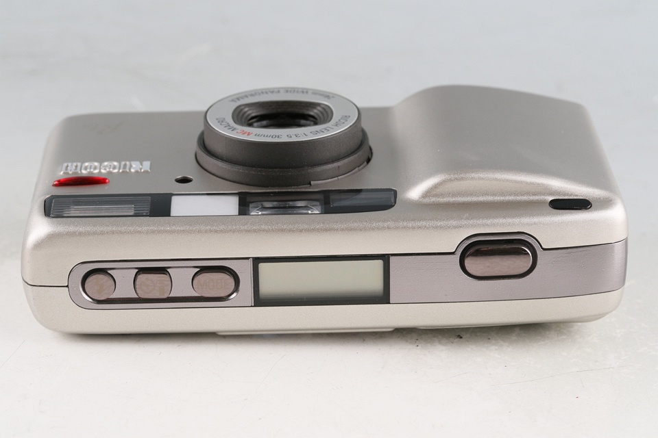 Ricoh R1s 35mm Point & Shoot Film Camera #62290G22