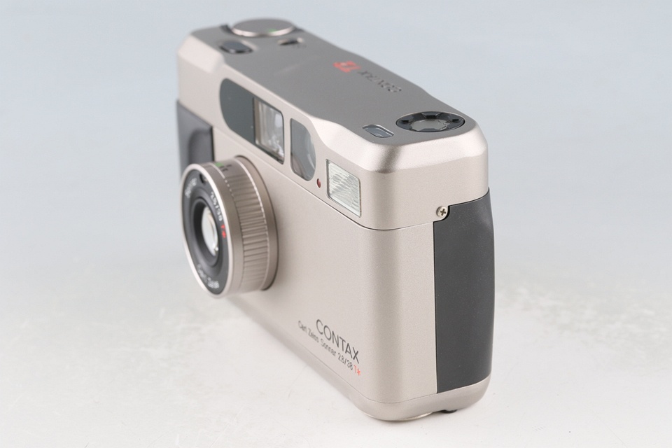 Contax T2 35mm Point & Shoot Film Camera #62307D6