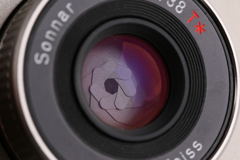 Contax T2 35mm Point & Shoot Film Camera #62307D6