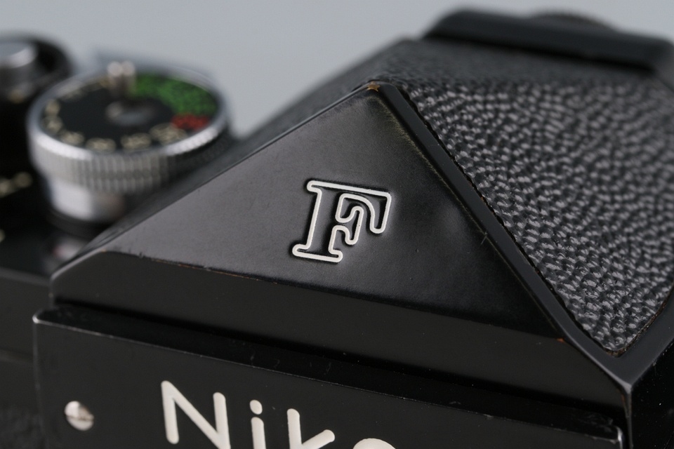 Nikon F 35mm SLR Film Camera #62315D3