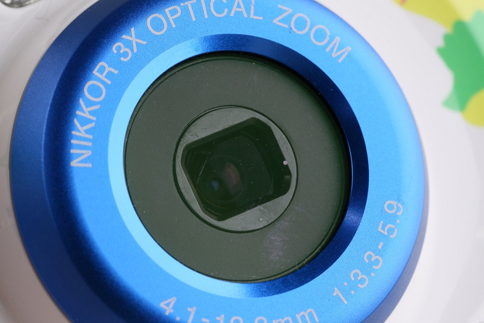 Nikon Coolpix W100 Digital Camera #62320I