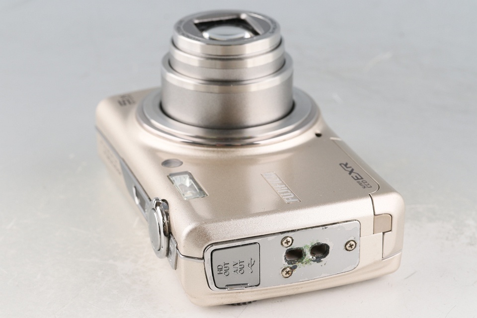 Fujifilm FinePix F200EXR Digital Camera #62539I