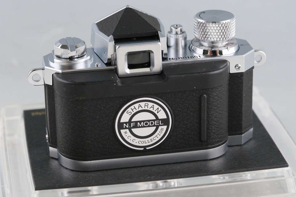 Sharan Nikon F Model Megahouse Mini Classic Camera Collection + Strobe #62563L8