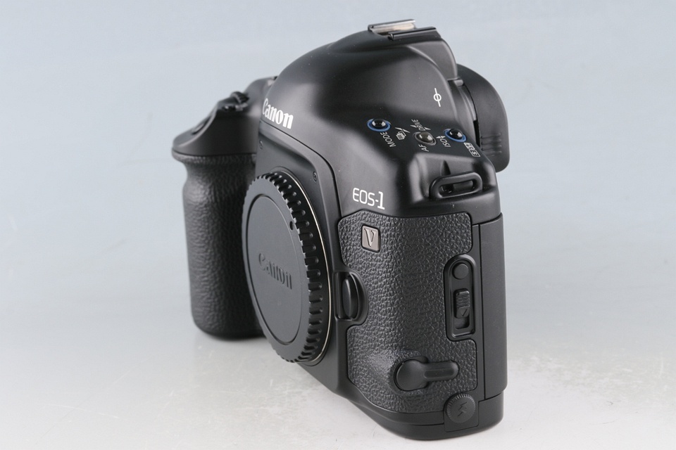 Canon EOS-1V 35mm SLR Film Camera #62658E2