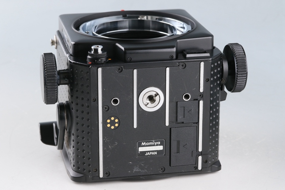 Mamiya RZ67 Pro + Mamiya-Sekor Z 100mm F/2.8 Lens #62751E2