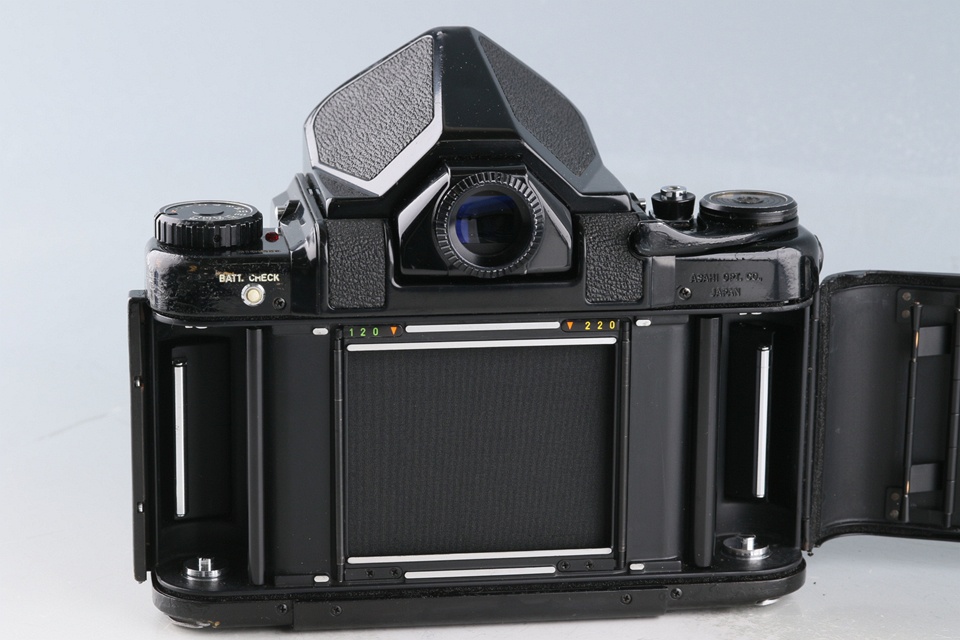 Pentax 67 Medium Format Film Camera #62754E2