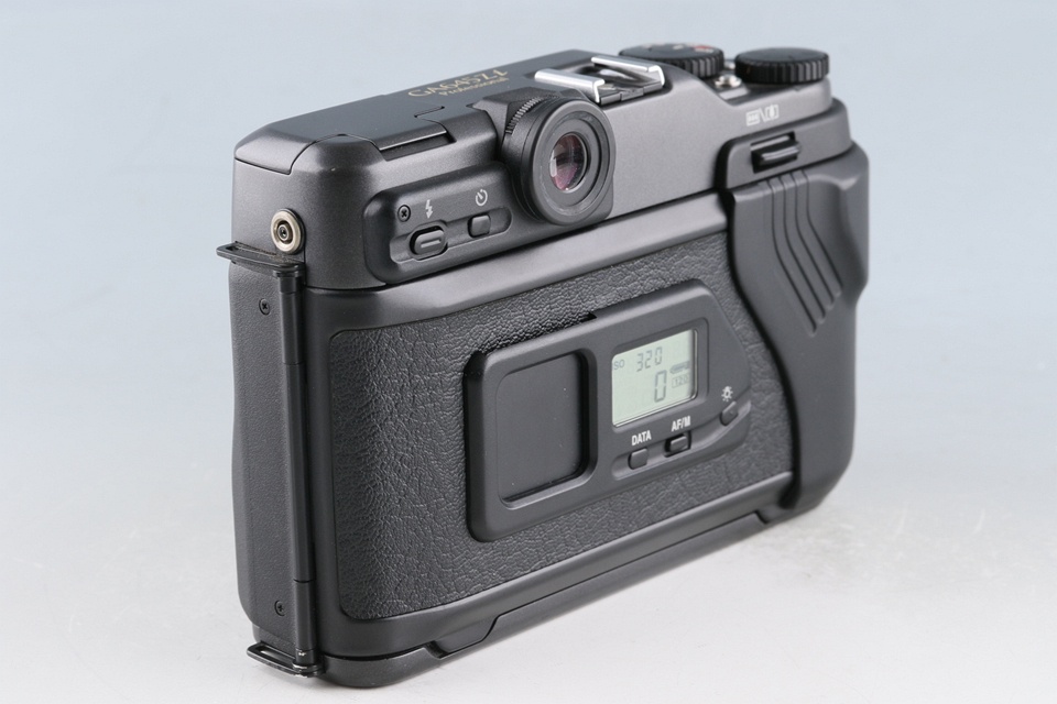 Fujifilm GA645 Zi Medium Format Film Camera *Shutter Count:1600 #62790E4