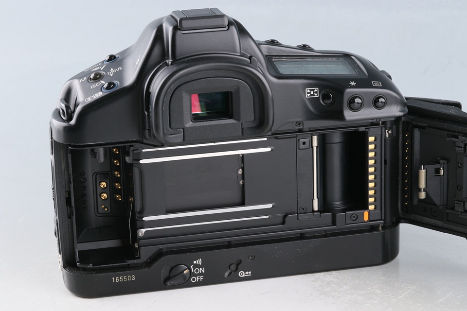 Canon EOS-1V 35mm SLR Film Camera #62988E4