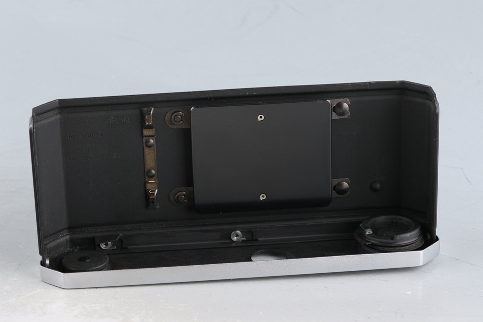 Nikon S2 + Nikkor-S.C 50mm F/1.4 Lens #63017D2