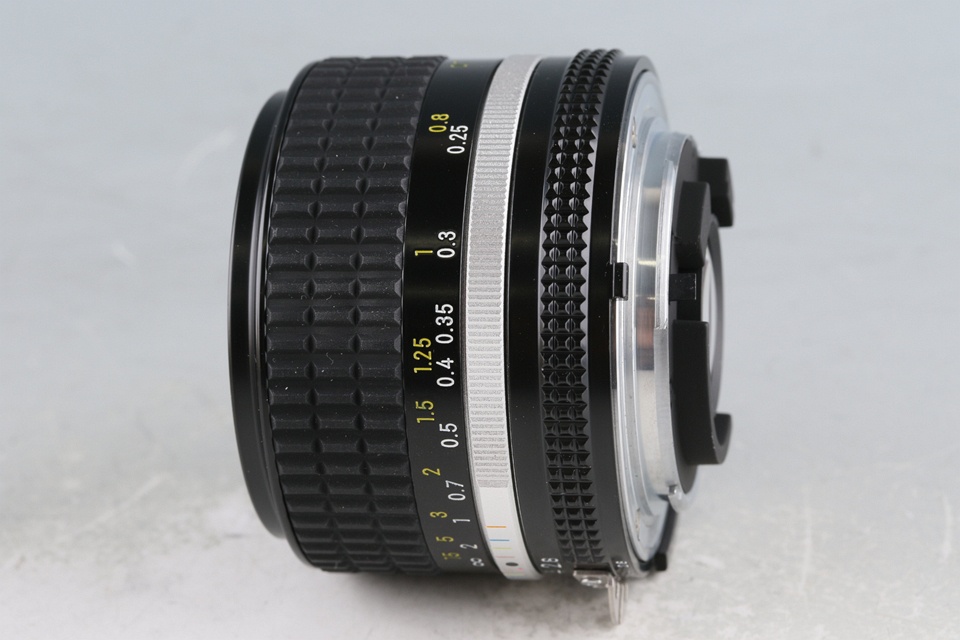 Nikon Nikkor 28mm F/2.8 Ais Lens With Box #63050L4