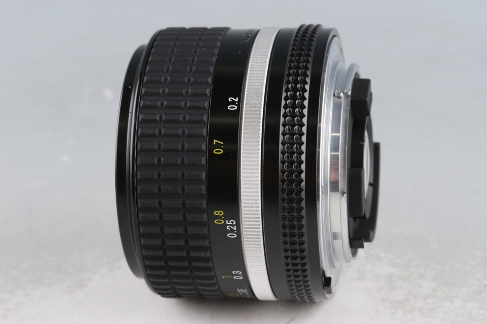 Nikon Nikkor 28mm F/2.8 Ais Lens With Box #63050L4