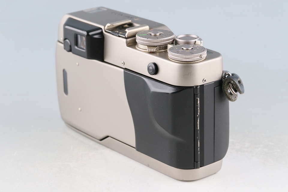 Contax G1 35mm Rangefinder Film Camera #63059D5