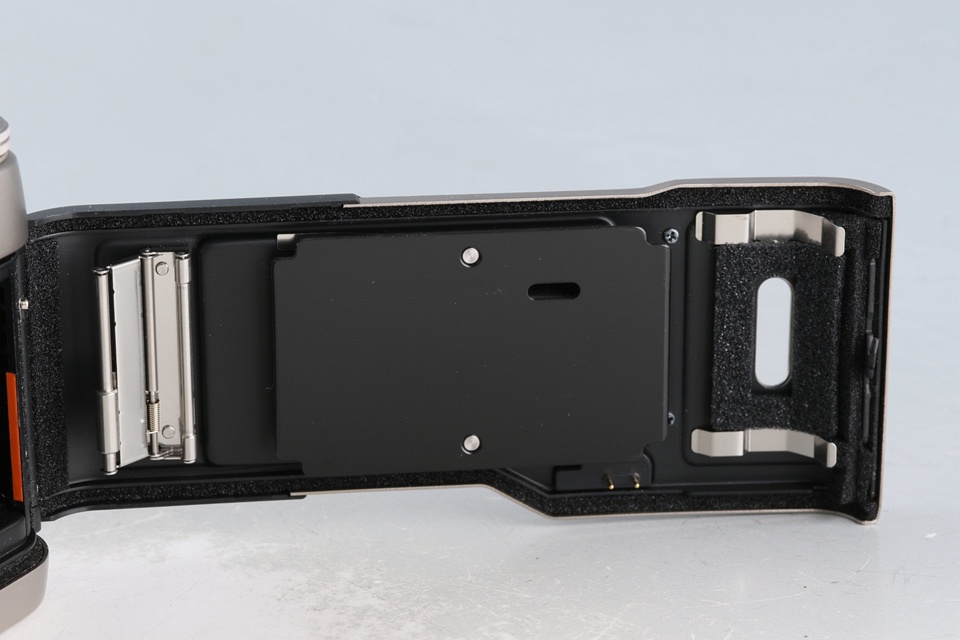 Contax G1 35mm Rangefinder Film Camera #63071D5