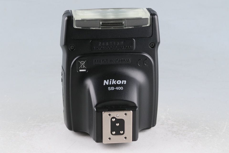 Nikon SB-400 Speedlight With Box #63077L4