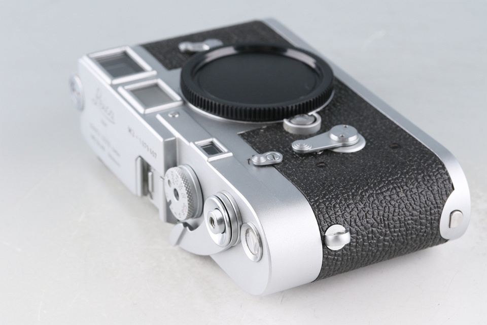 Leica Leitz M3 35mm Rangefinder Film Camera #63104T